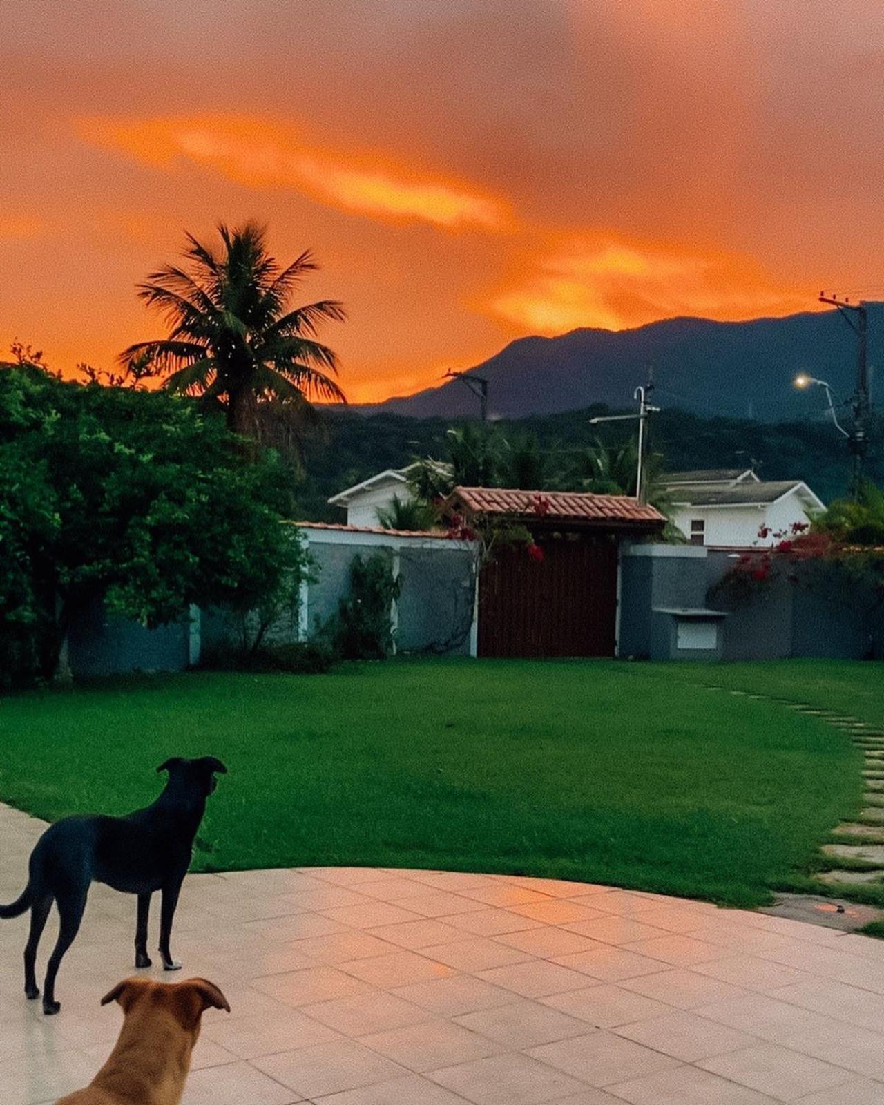 Casa Vista Para Montanha Pet Friendly Caraguatatuba Zewnętrze zdjęcie